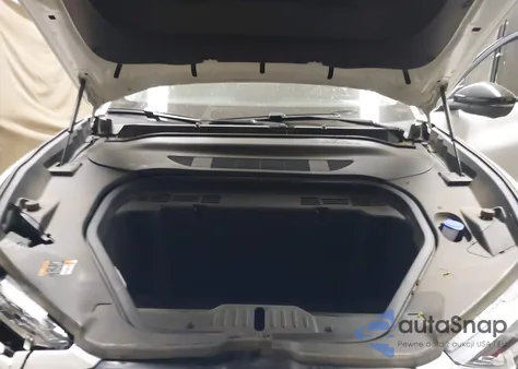 2023 Ford Mustang Mach-E Select z USA, uszkodzony, nr VIN 3FMTK1R46PMA62167